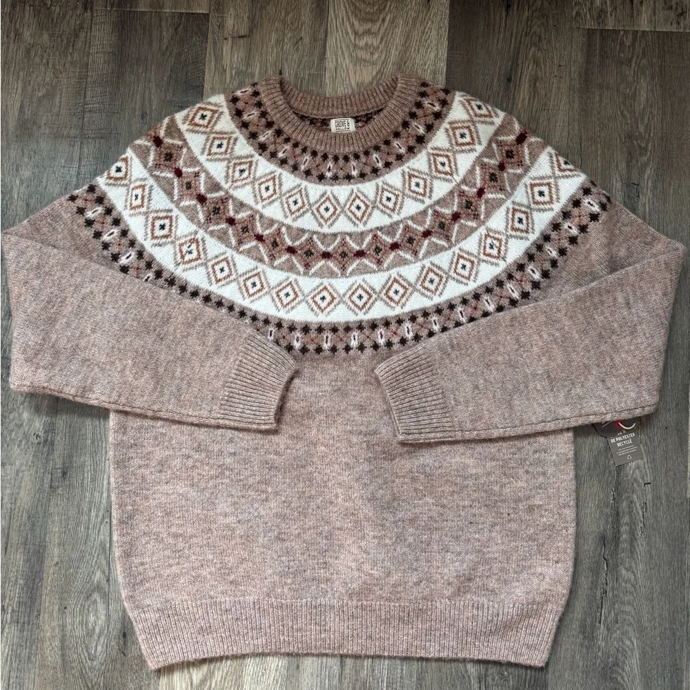 Men's Fair Isle Crewneck Sweater in Dusty Pink